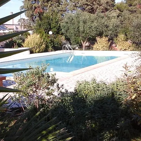Trulli Le Tre Pietre *